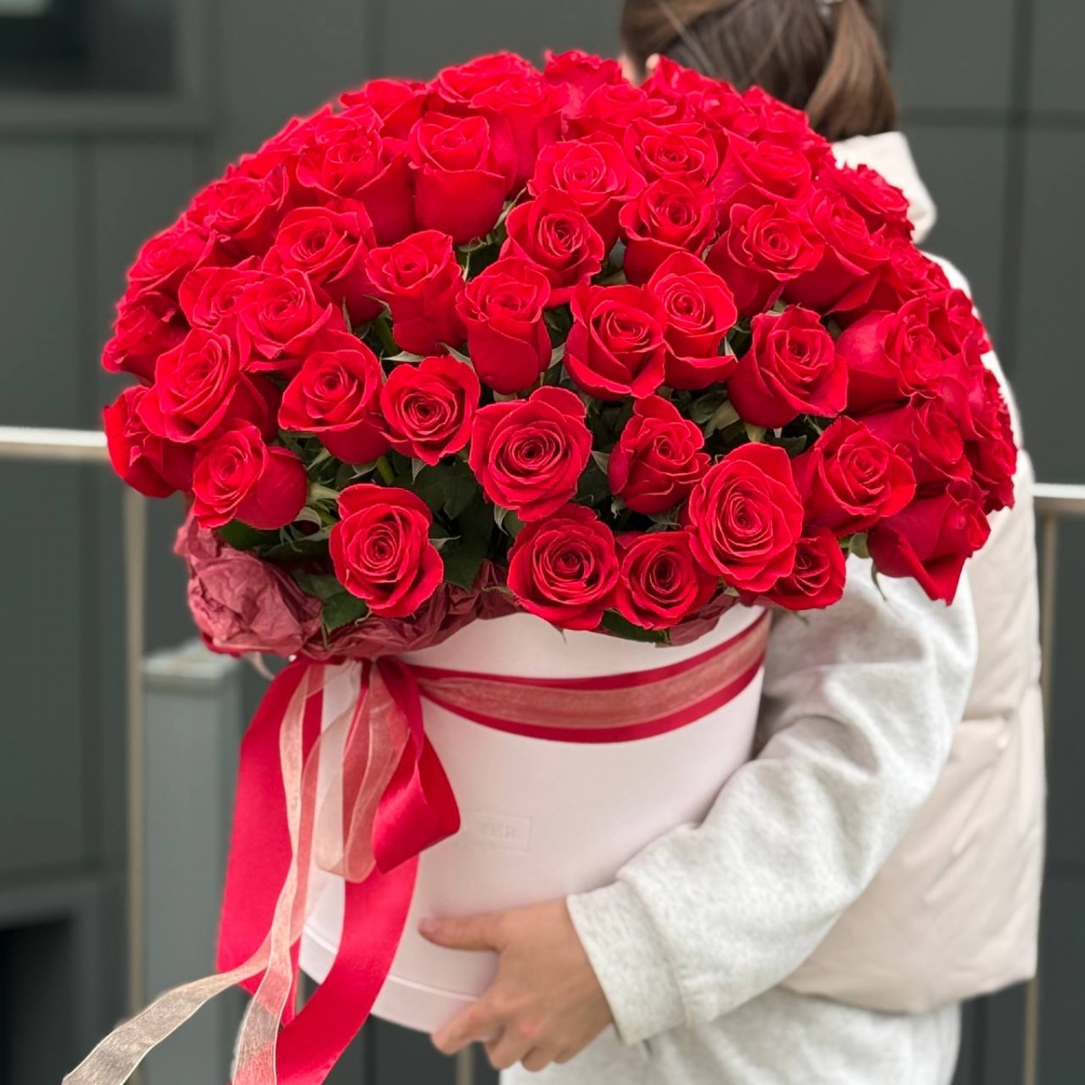 Красные розы