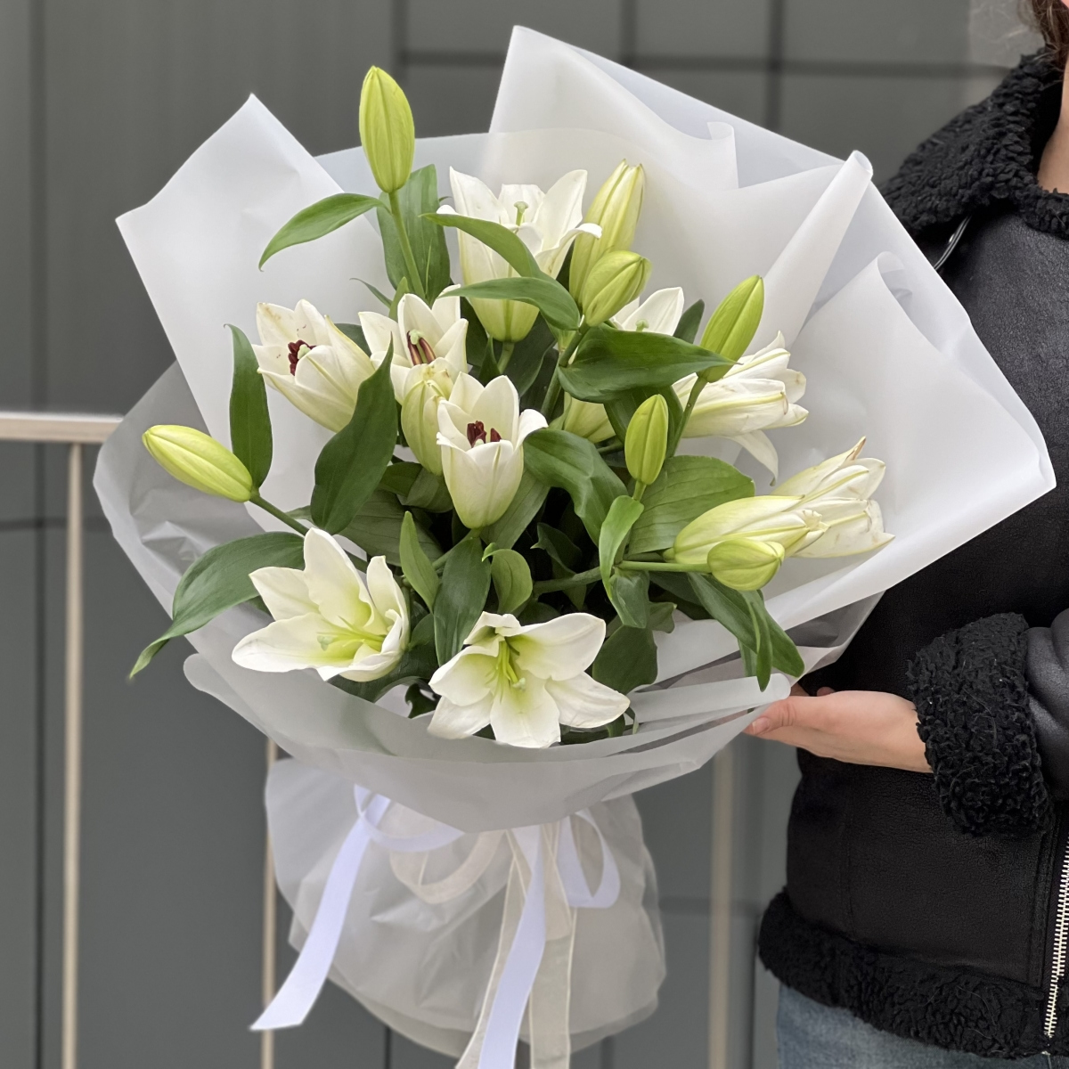 Букет Лилия из 5 белых лилий