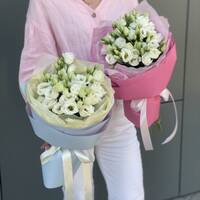 Букет Белые росы из 5 белой эустомы