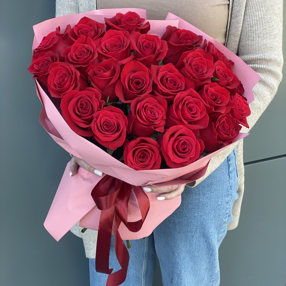 Букет Мерси из 25 красных роз