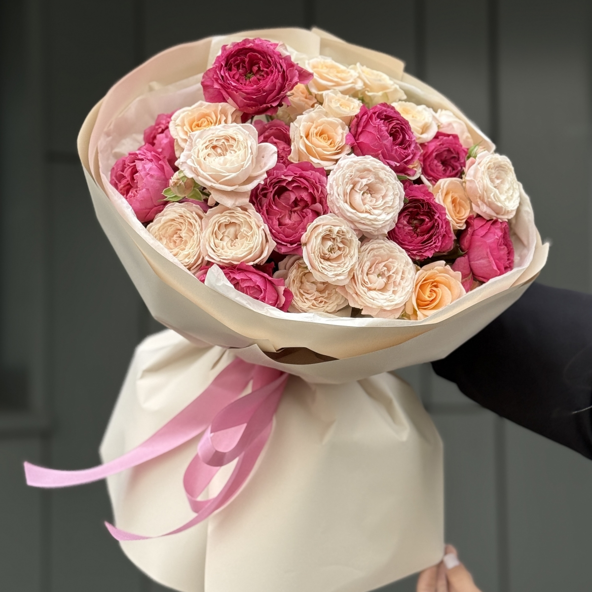 Букет Солнышко из кустовых роз