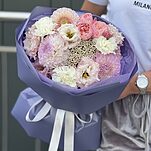 Букет Венера из кустовых пионовидных роз, георгин, озотамнуса и эустомы