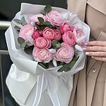 Букет из ранункулюсов, кустовой розы и лагуруса Любимой зайке