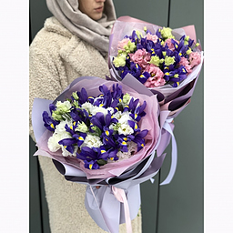 Букет Римские каникулы из эустомы и ирисов