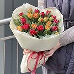 Букет Пылающий Закат из пионовидных тюльпанов