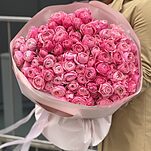 Букет Кэмирон из 35 веток кустовой пионовидной розы сильвия пинк