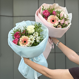 Букет Предвкушение из герберы, роз и альстромерии