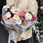 Букет Вериде из амарантуса, аспагаруса, протеи, лагуруса, эустомы, роз и диантуса