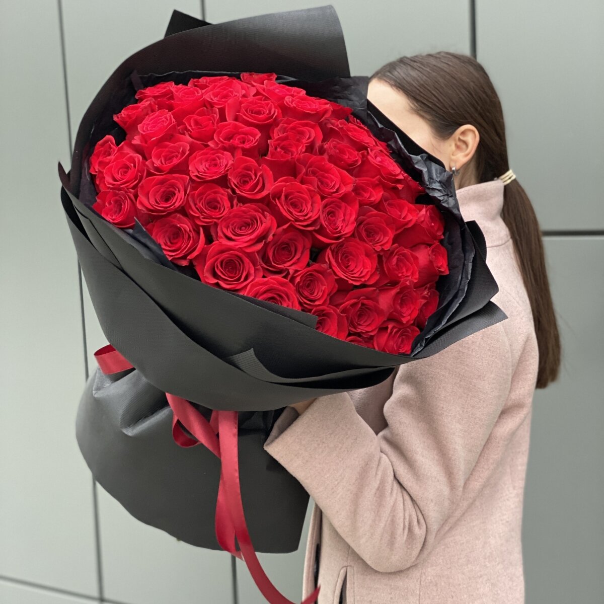 Букет Страстный Гранд из 51 красной розы