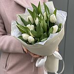 Букет Белые ночи из 15 белых тюльпанов