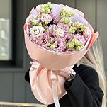 Букет Алиса из 9 веток кружевной нежной розовой эустомы