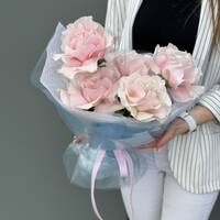 Букет Розовый бархат из 5 розовых роз