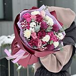 Букет Ежевичное варенье из роз сорта аскот, гипсофилы, хризантемы густав, эустомы, хлопка и эвкалипта