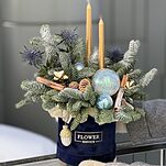 Композиция Ледниковый Период из нобилиса, эрингиума и зимнего декора