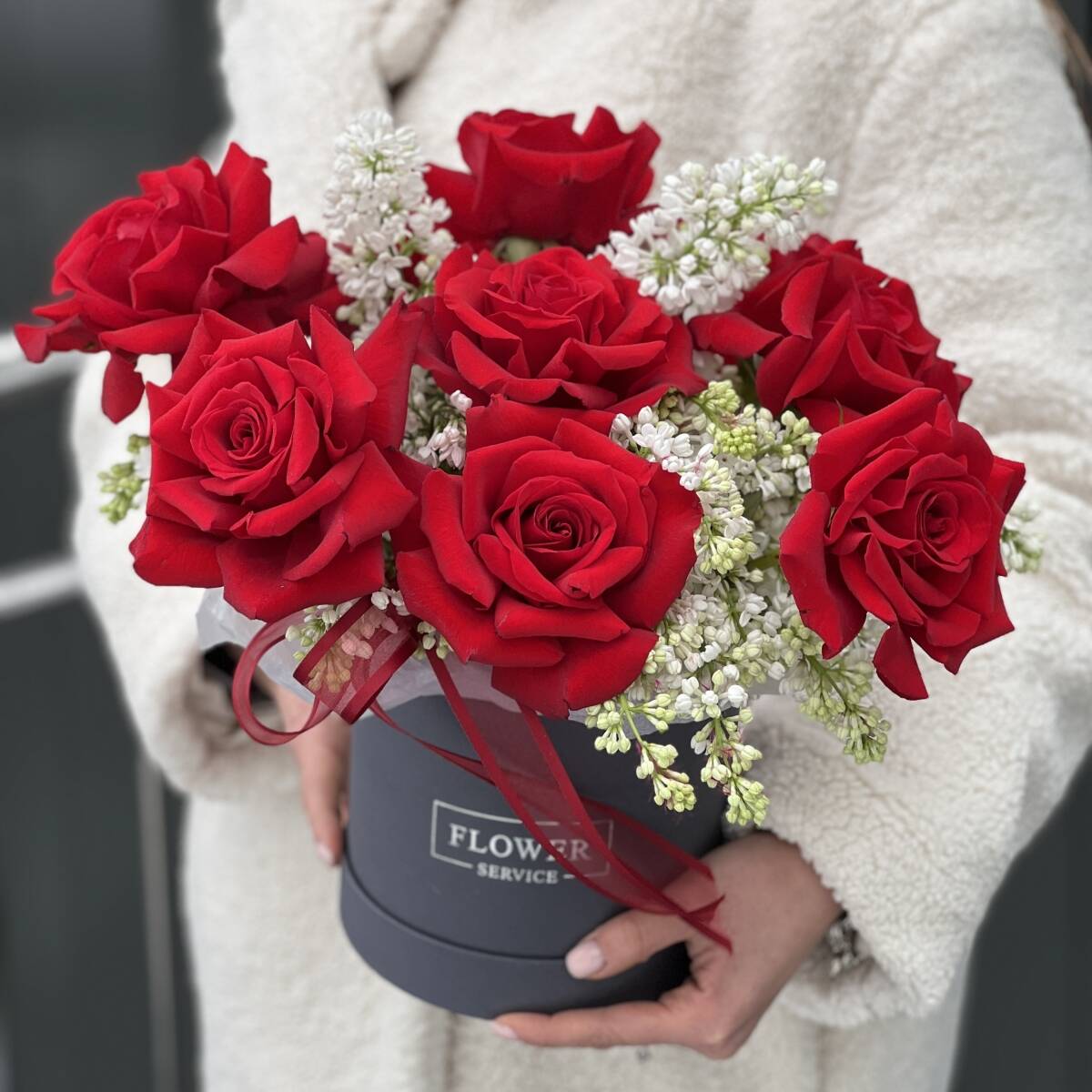 Коробка Love is… из французских красных роз и сирени