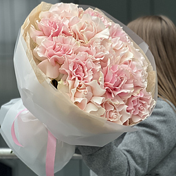 Букет Розовый бархат из 15 розовых роз