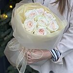 Букет Охара из 7 одноголовых пионовидных роз