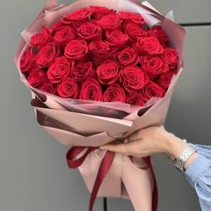 Букет Мерси из 31 красной розы