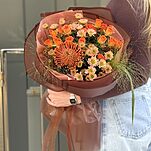 Букет Теплая Осень из нутана, хризантем, кустовых роз и зелени