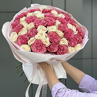 Букет Микс из 51 розы сорта кантри и охары