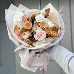 Букет Свидание с осенью из эустомы, гвоздики, брунии, кустовой розы джеймс браун и эвкалипта