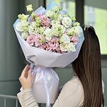 Букет Дуо из 9 веток белой и розовой эустомы