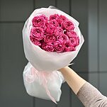 Букет Мальвина из 7 веток кустовой пионовидной розы