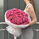 Букет Мальвина из 25 веток кустовой пионовидной розы