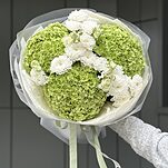 Букет Изумрудный шелк из гортензий, эустомы и хризантем