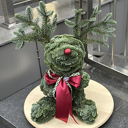 Новогодний Олень Рудольф из нобилиса