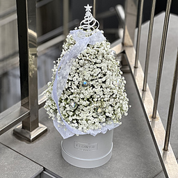 Ель Новогодняя из гипсофилы с декором