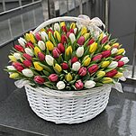 Корзина Фломастеры из 101 микса тюльпанов