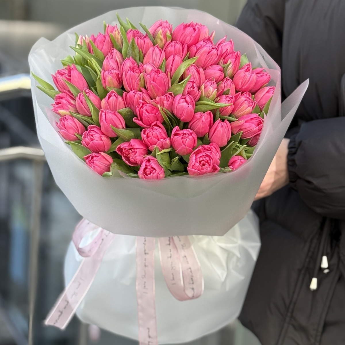 Букет Малиновый Джем из 51 пионовидного тюльпана