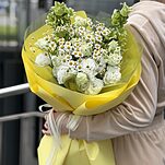 Букет Лучезарный из эустомы, кампанулы и танацетума