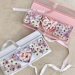 Композиция MOM для любимой мамы из хризантем и Raffaello