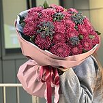 Букет Черничный Морс  L из хризантемы сорта Бигуди и Вибурнума