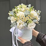 Композиция Амели из эустомы, танацетума, антирринума и эвкалипта